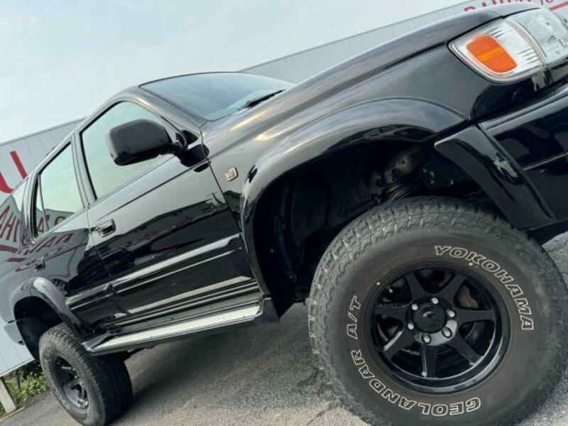 HILUX SURF
