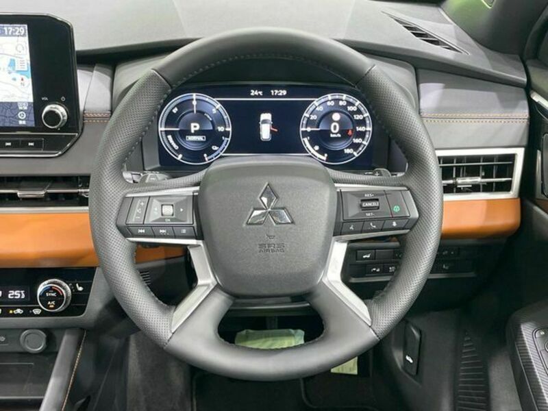 OUTLANDER PHEV