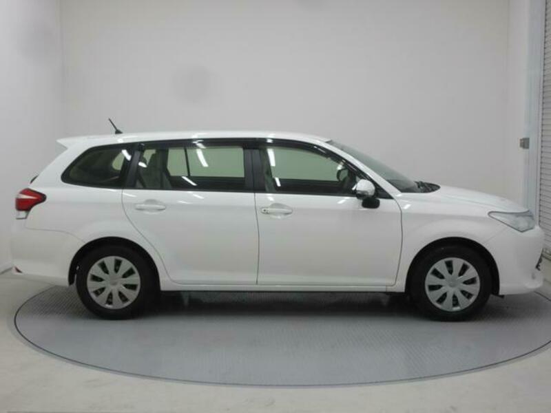 COROLLA FIELDER