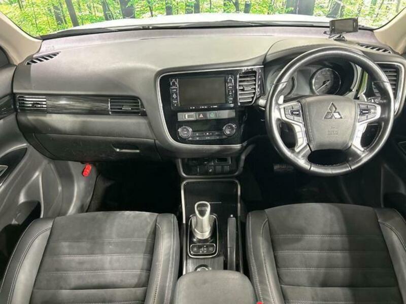OUTLANDER PHEV
