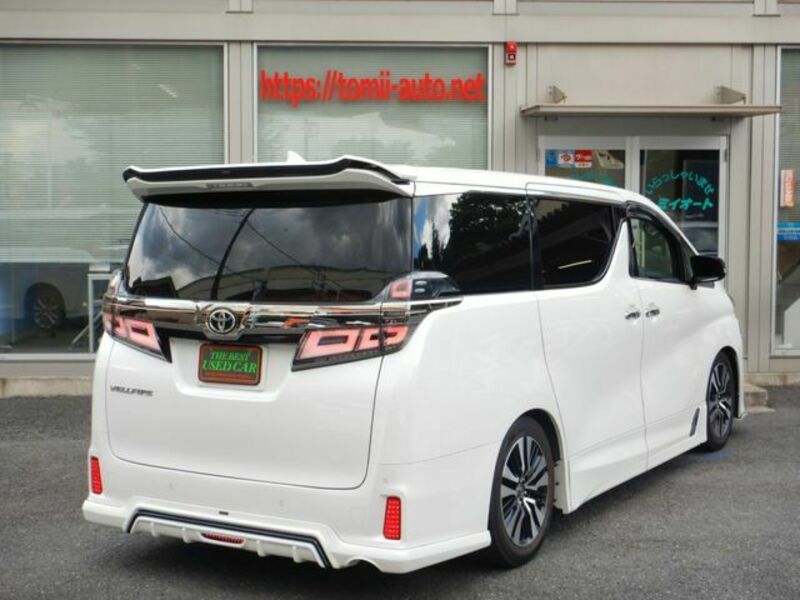 VELLFIRE