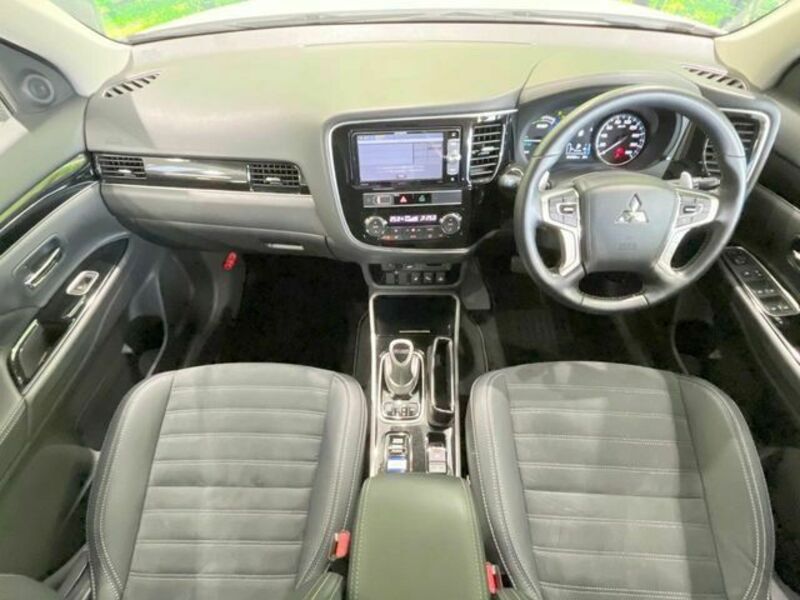 OUTLANDER PHEV