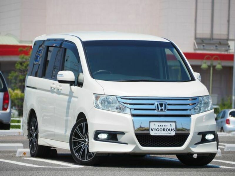 HONDA STEPWAGON SPADA