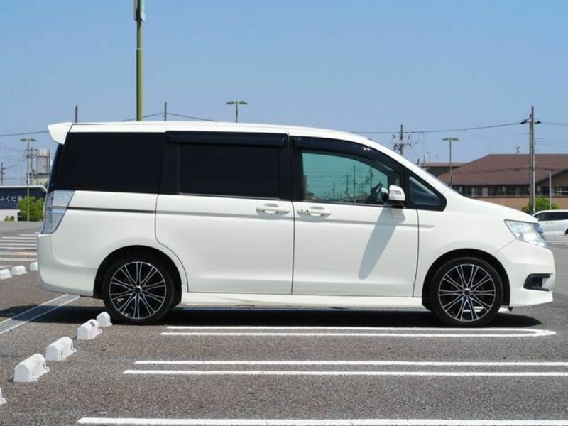STEPWAGON SPADA