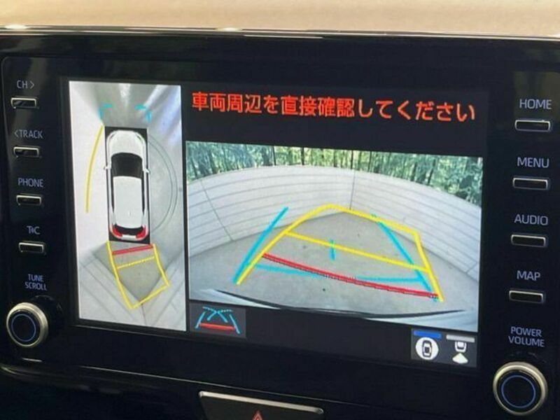 YARIS CROSS