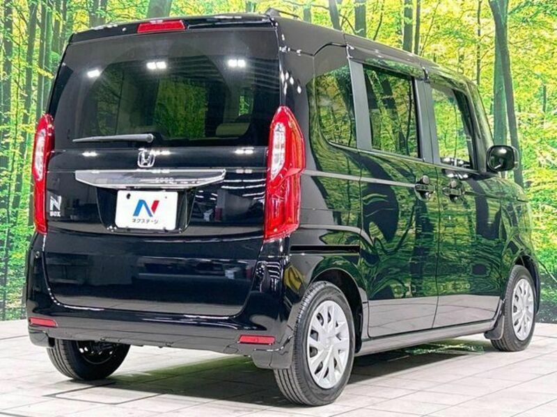 N BOX
