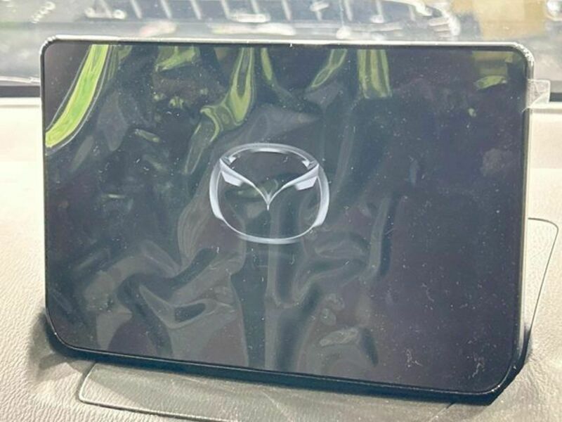 MAZDA2