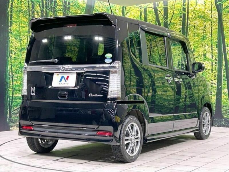 N BOX CUSTOM