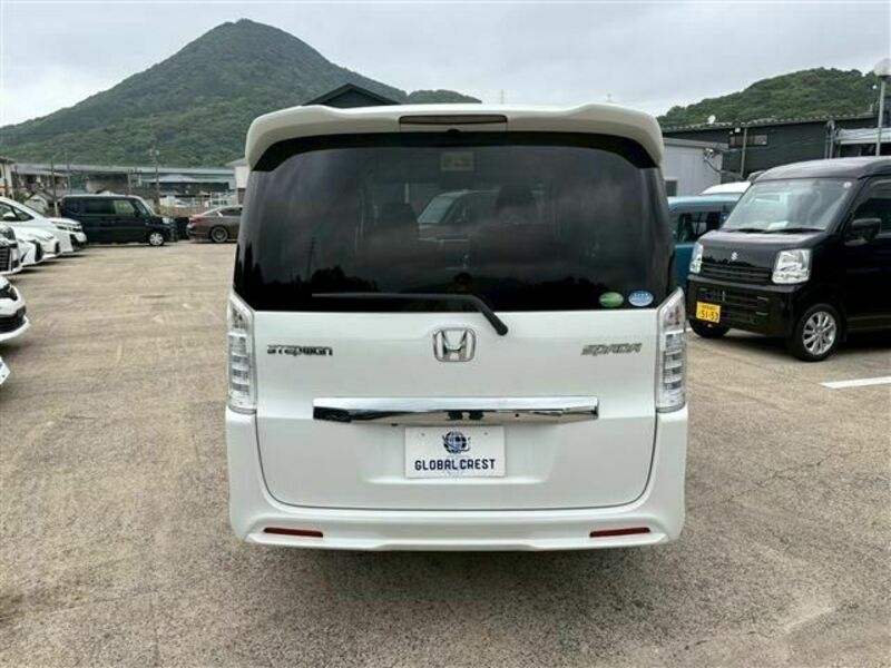 STEPWAGON SPADA