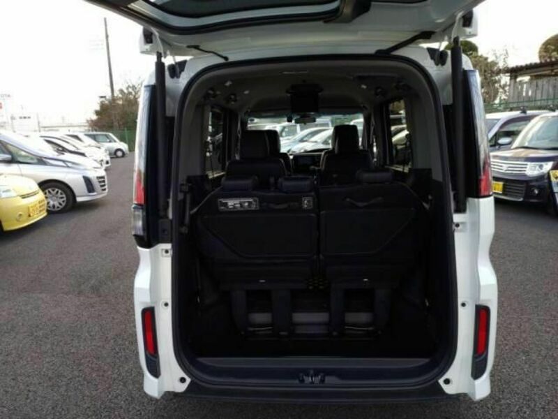 STEPWAGON SPADA