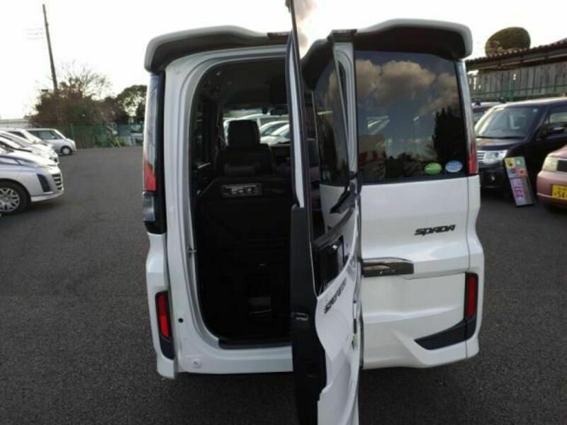 STEPWAGON SPADA