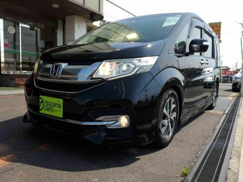 HONDA STEPWAGON SPADA