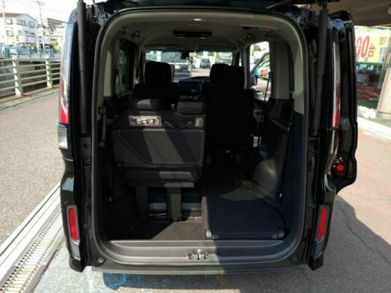 STEPWAGON SPADA
