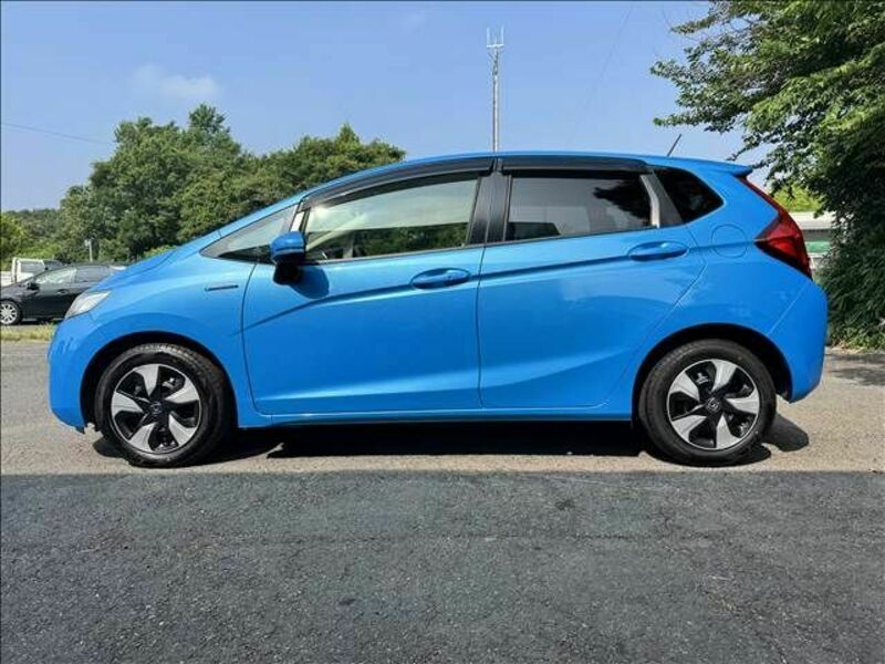 FIT HYBRID