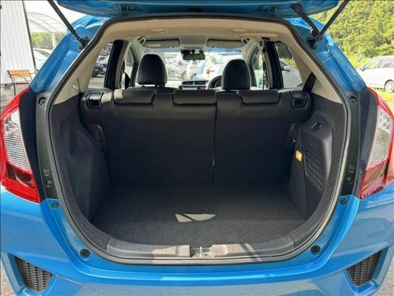 FIT HYBRID
