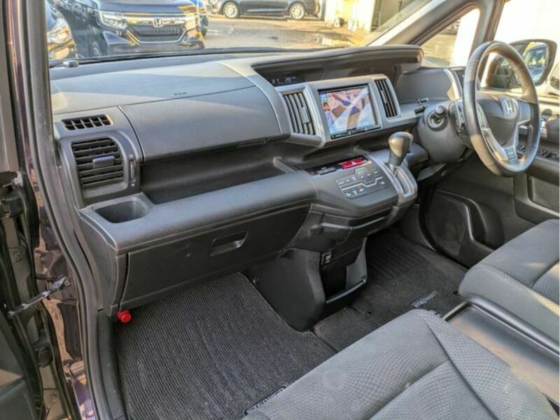 STEPWAGON SPADA