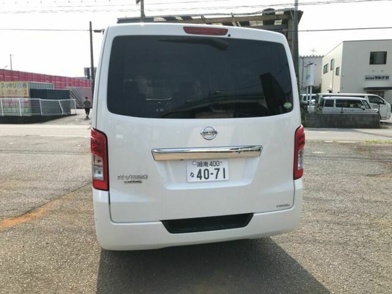 NV350 CARAVAN
