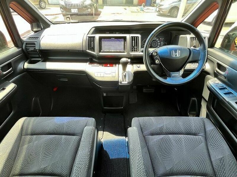 STEPWAGON SPADA