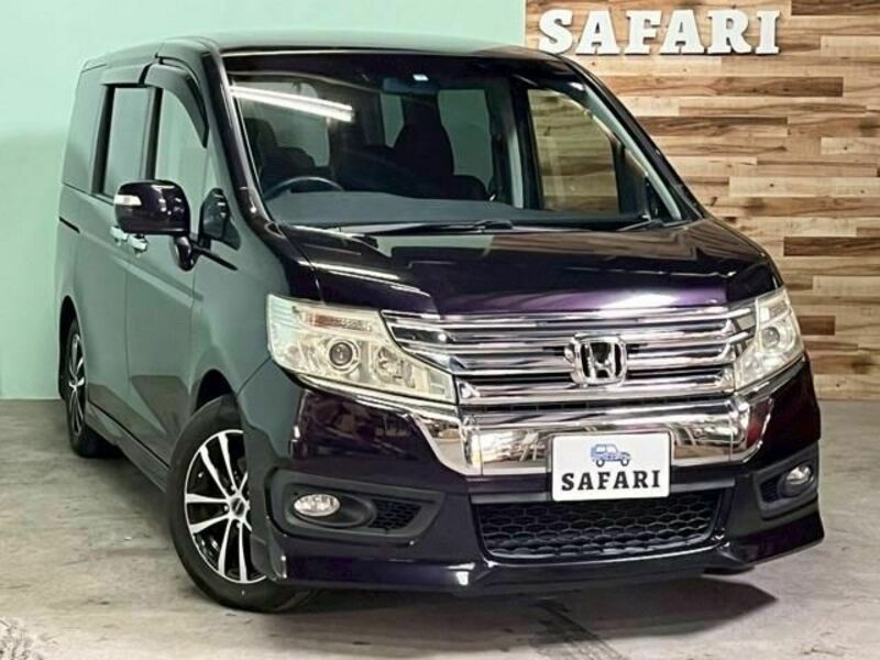 HONDA STEPWAGON SPADA