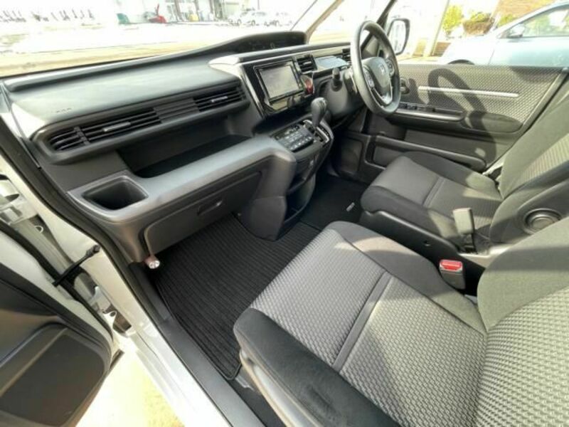 STEPWAGON SPADA