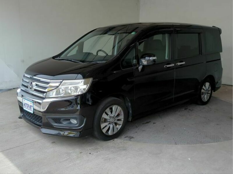 HONDA STEPWAGON SPADA