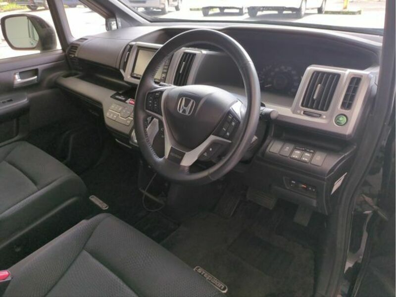 STEPWAGON SPADA