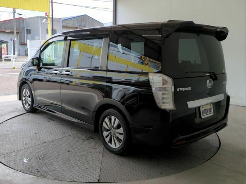STEPWAGON SPADA