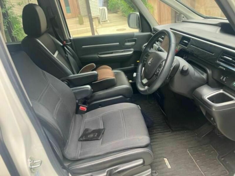 STEPWAGON SPADA