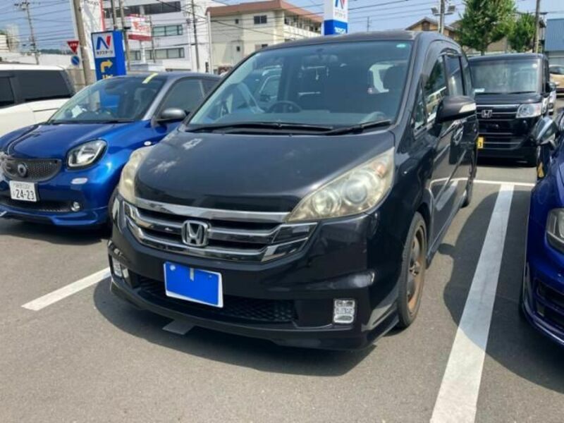HONDA STEPWAGON SPADA