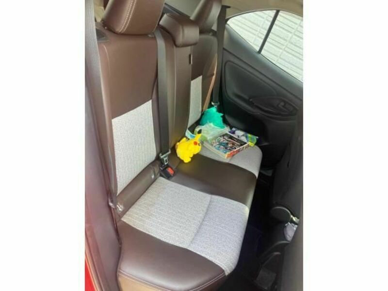 YARIS CROSS