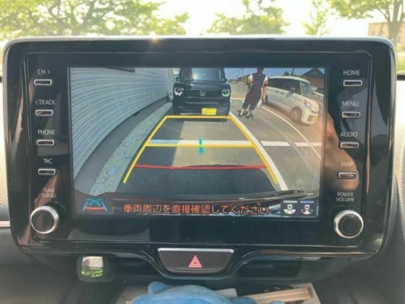 YARIS CROSS
