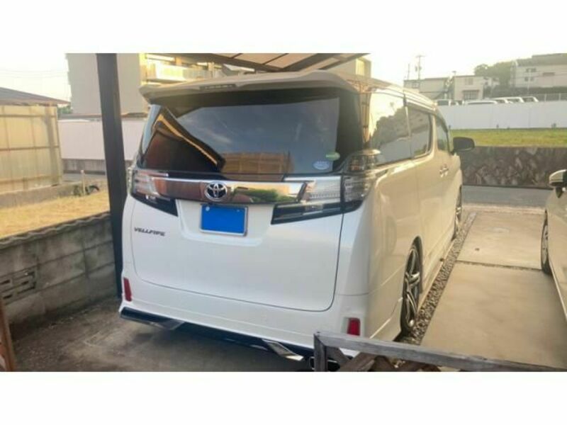 VELLFIRE