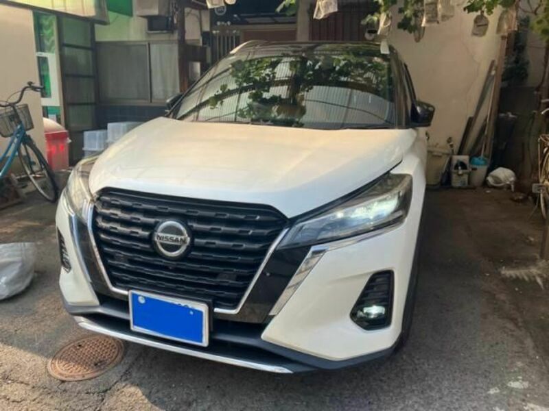 NISSAN KIX