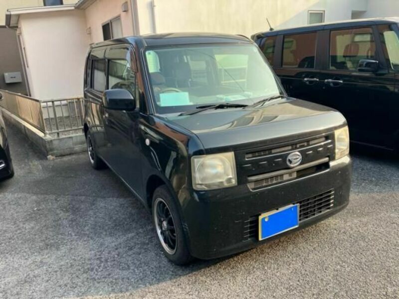 DAIHATSU MOVE CONTE