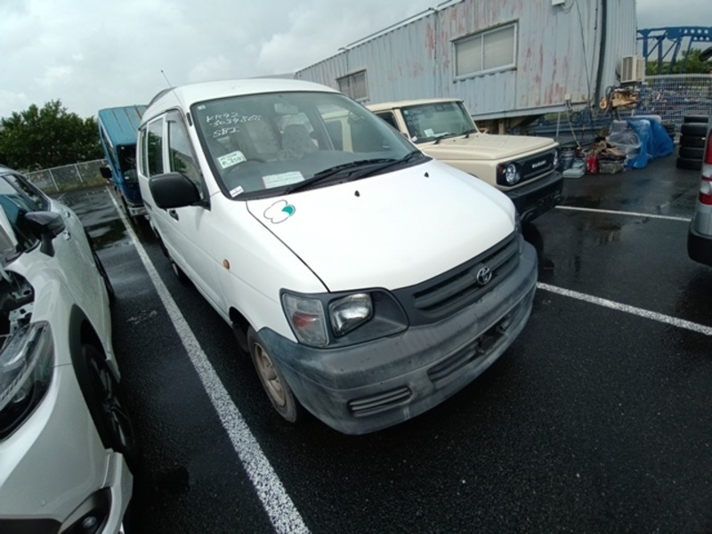 TOWN ACE VAN
