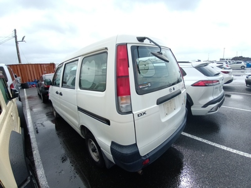 TOWN ACE VAN