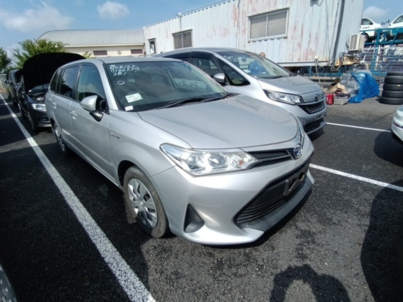 COROLLA FIELDER