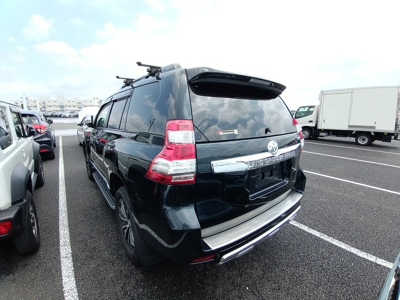 LAND CRUISER PRADO