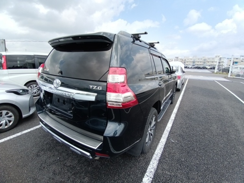 LAND CRUISER PRADO