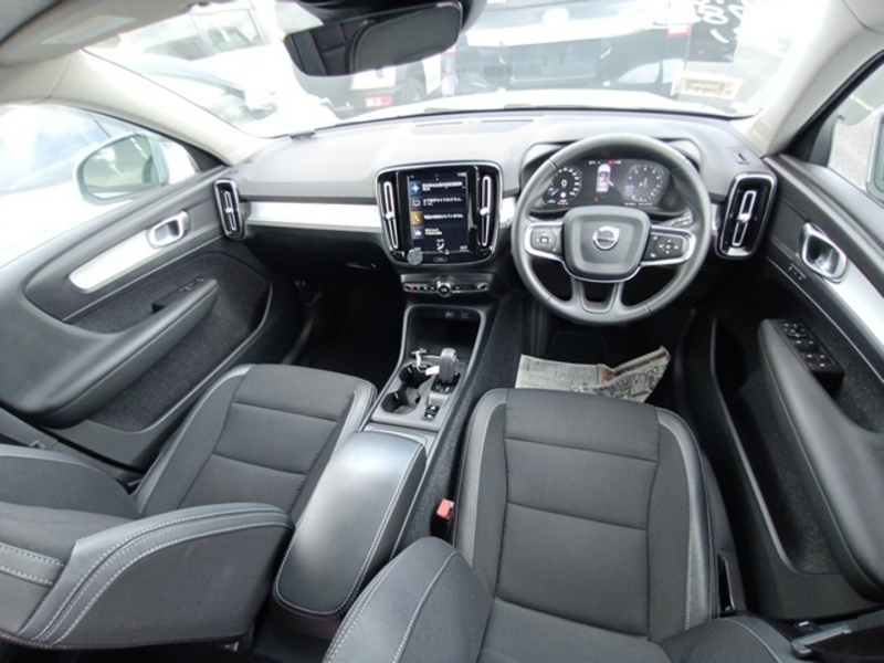 XC40