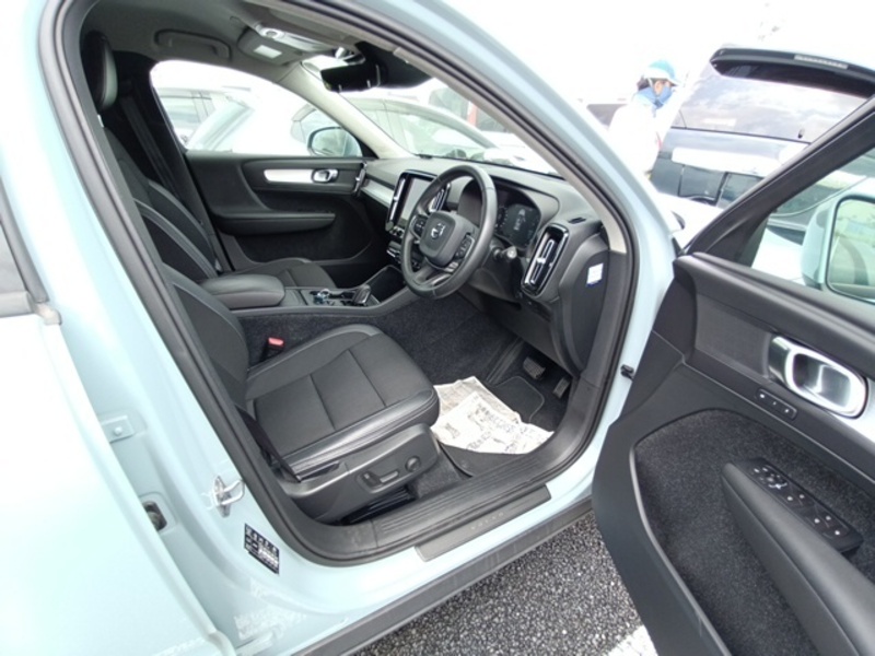XC40