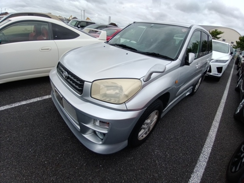 RAV4