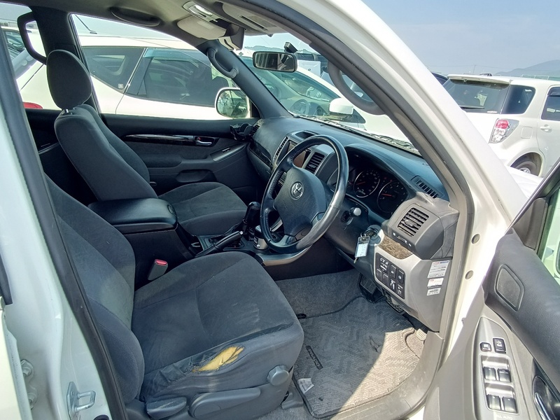 LAND CRUISER PRADO