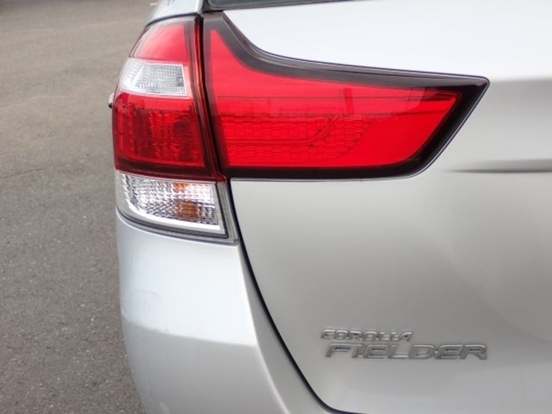 COROLLA FIELDER