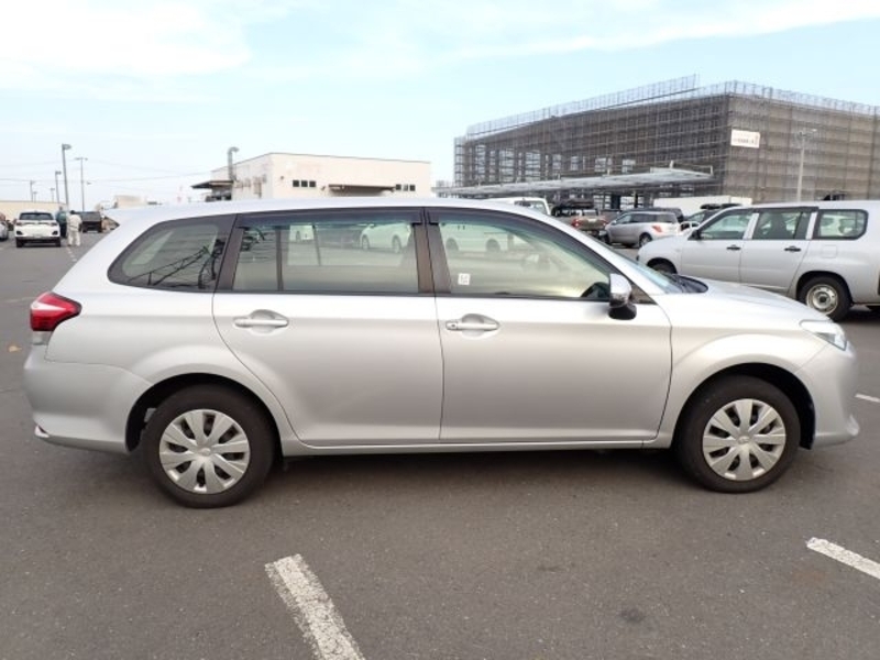 COROLLA FIELDER