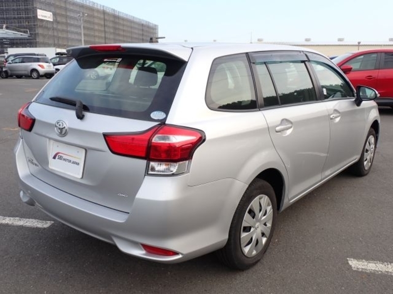COROLLA FIELDER