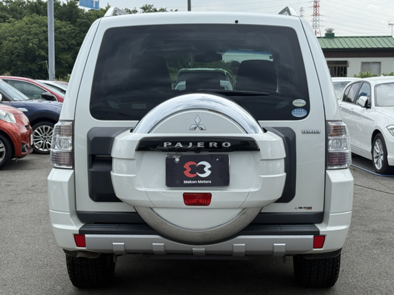PAJERO