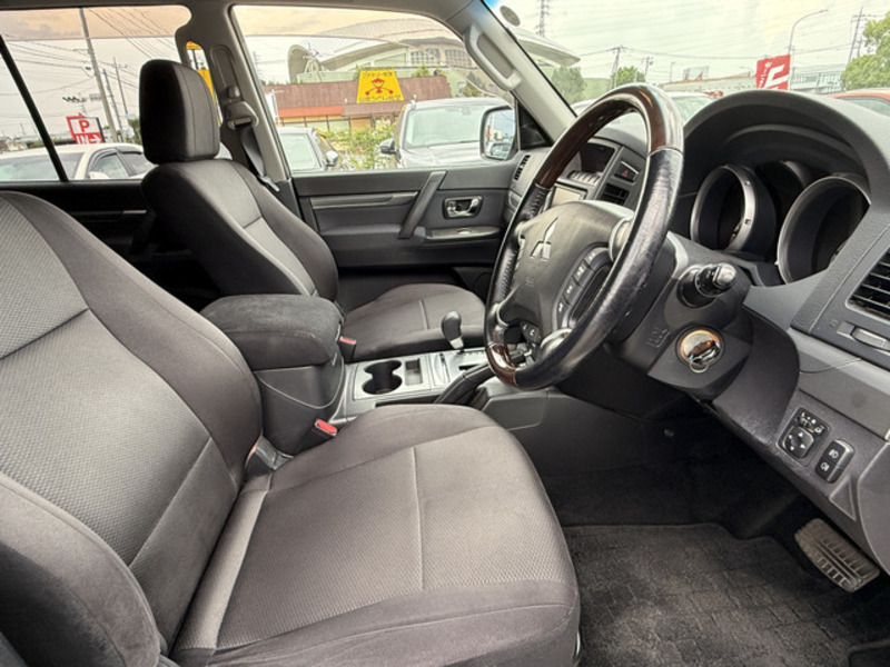 PAJERO