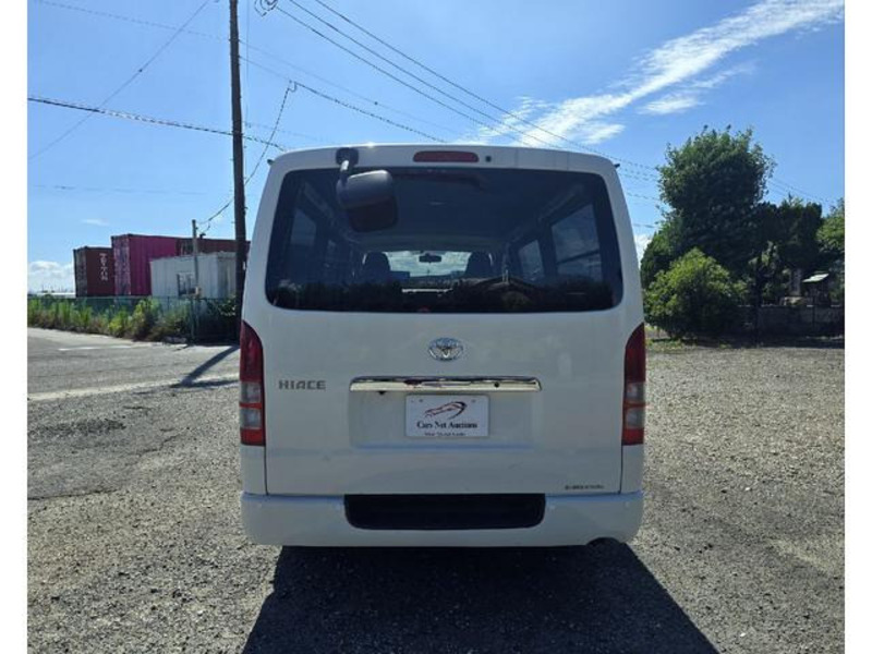 HIACE VAN