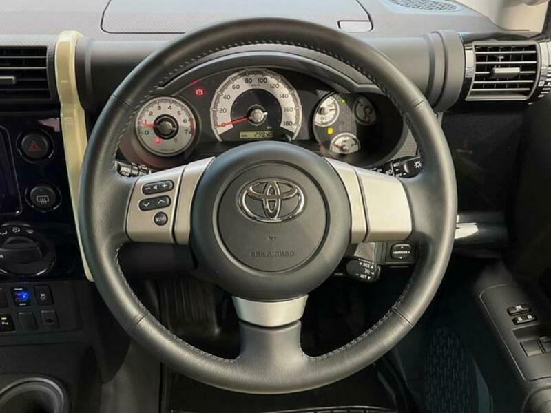 FJ CRUISER
